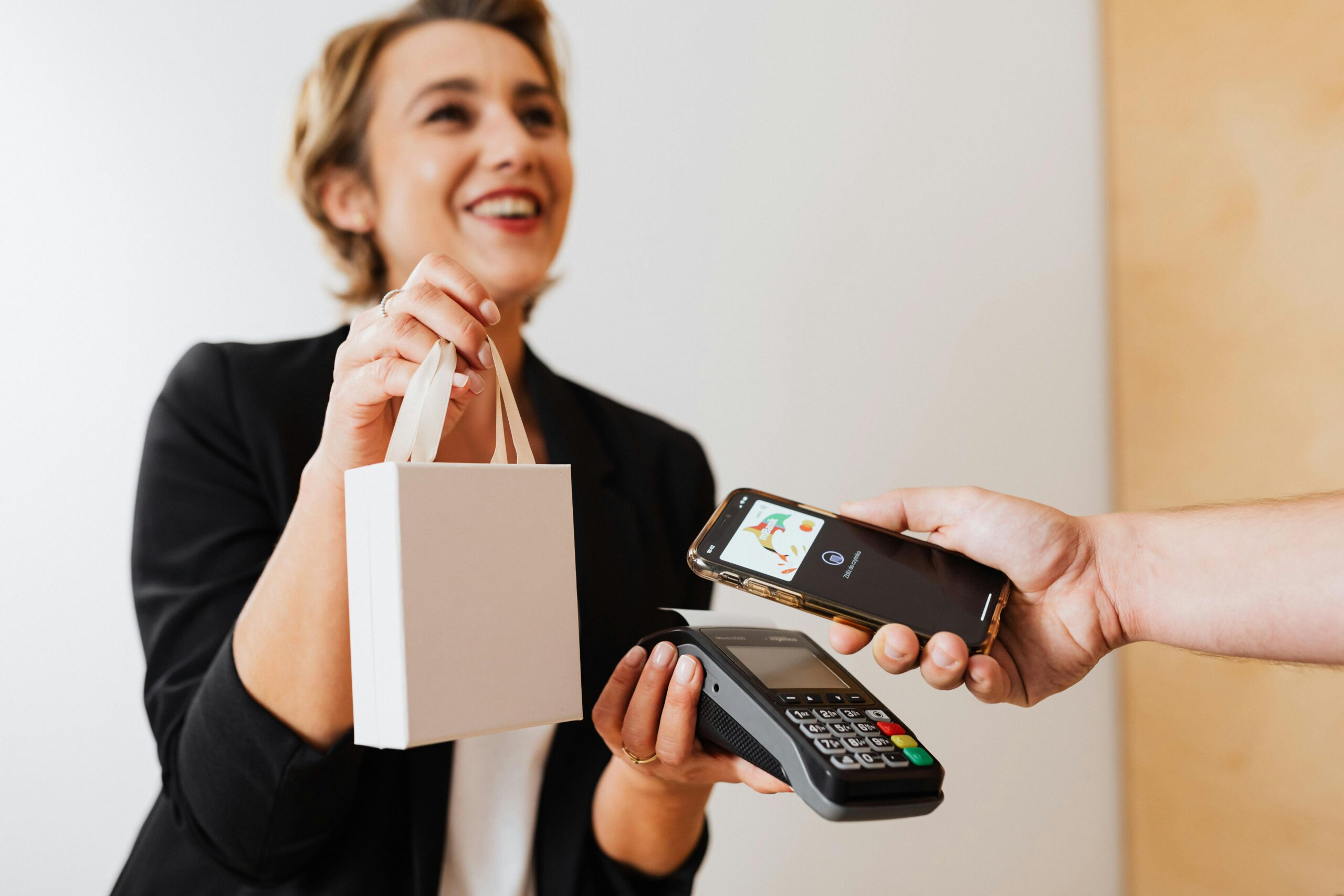 What Credit Score is Needed to Get a Credit Card in India How Does Credit Utilization Affect My Credit Score credit card, how credit cards work, credit cards in India, benefits of credit cards, types of credit cards, reward points credit cards, cashback credit cards, credit card tips, credit score India, credit card benefits, credit card usage, credit card EMI, best credit cards in India, credit card interest rates, managing credit cards, credit card fees, credit card offers, credit card security, credit card rewards, apply for credit card in India, build credit history with credit card, credit card minimum payment, understanding credit cards, credit card FAQs, smart credit card usage, credit card for beginners